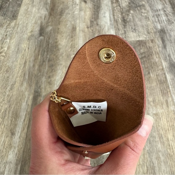 NWT! Genuine Leather Triangle Keychain with Gold Accents - Picture 2 of 3